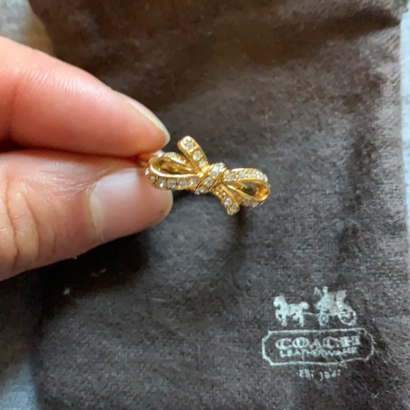 Coach Bow Ring w/ Crystals - Picture 3 of 3